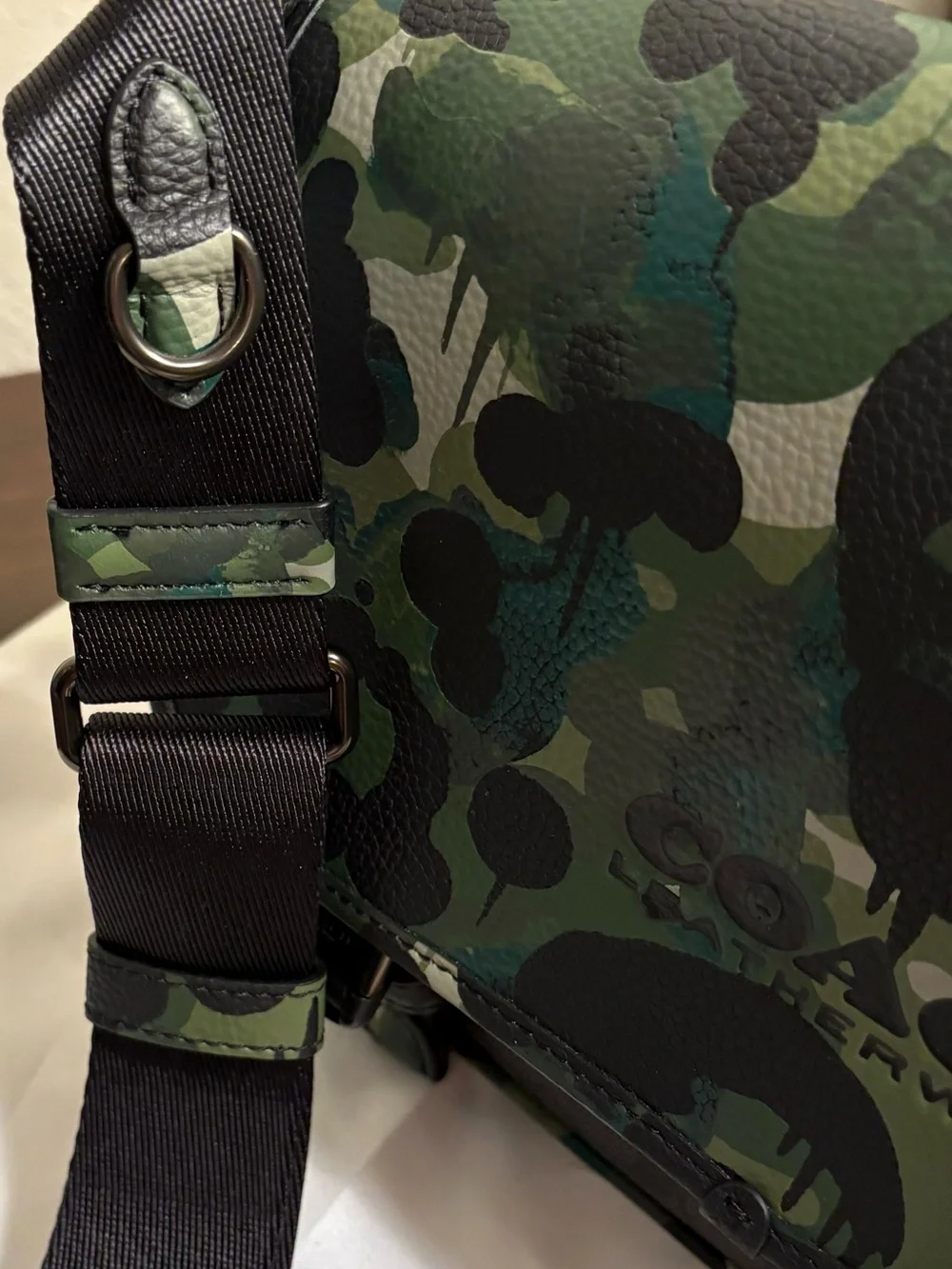 Coach stylish messenger